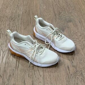 ASICS GEL-QUANTUM 90 IV "White/Champagne" Sneakers Size 7